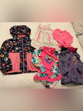 Toddler girls 3T clothing bundle